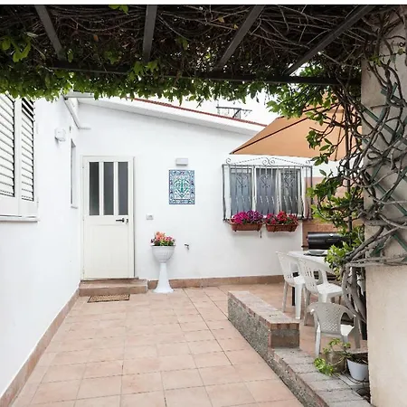 La Luna Sul Mare Roccella Ionica